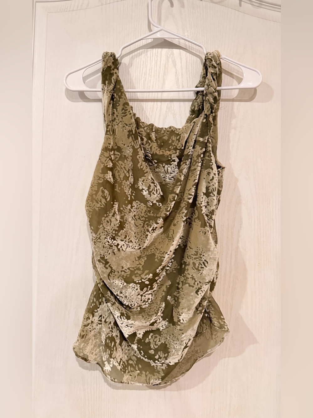 Mango DRAPED TOP WITH VELVET DETAIL - Picture 7 of 14